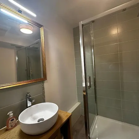 Apartment Modern Hyper-centre Studio,proche Paris Antony