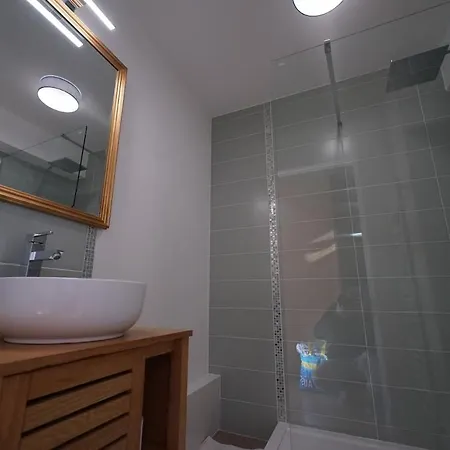 Appartement Modern Hyper-centre Studio,proche Paris *